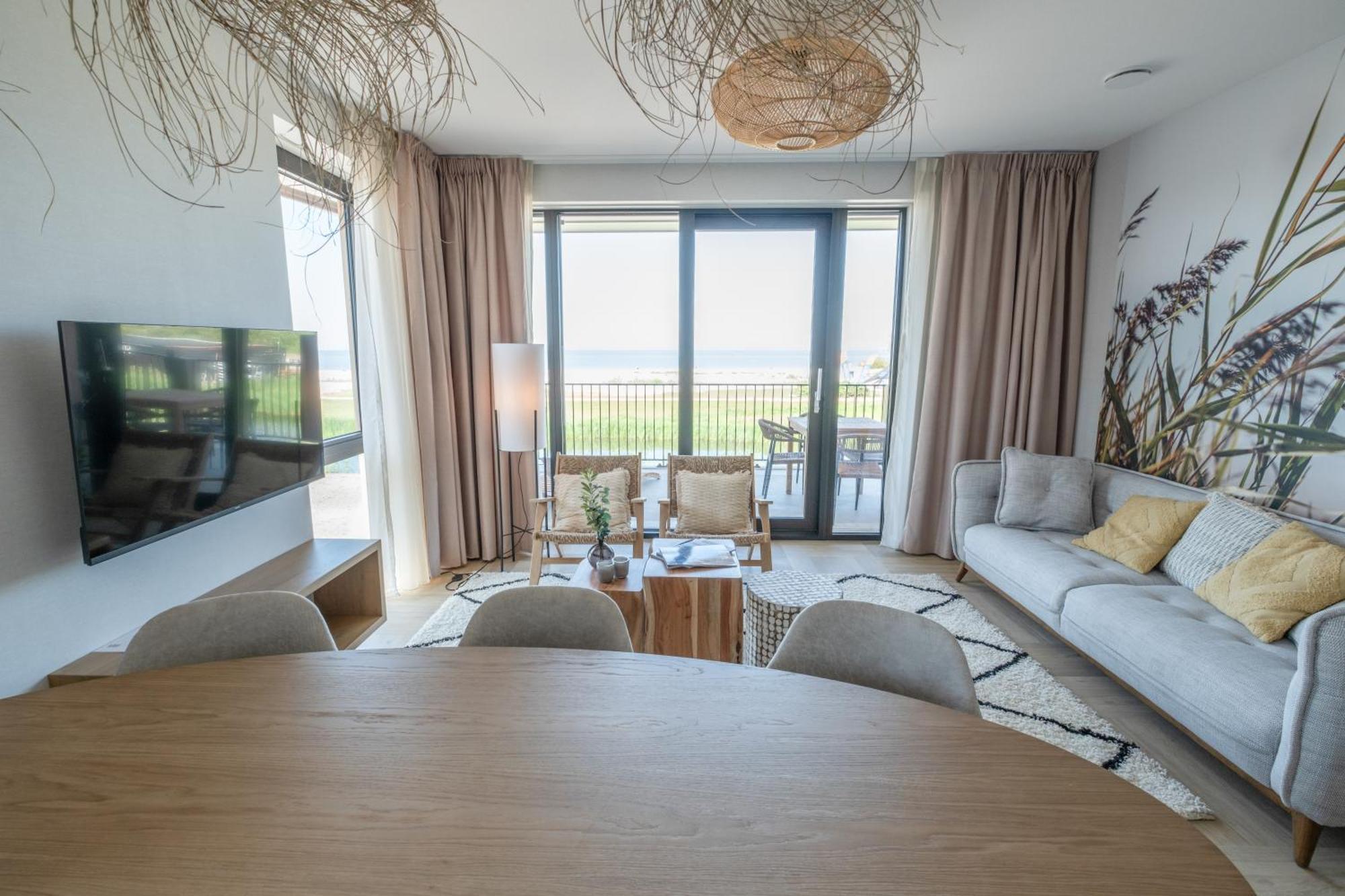 Marinapark Beach Resort Soal วอร์คุม ภายนอก รูปภาพ