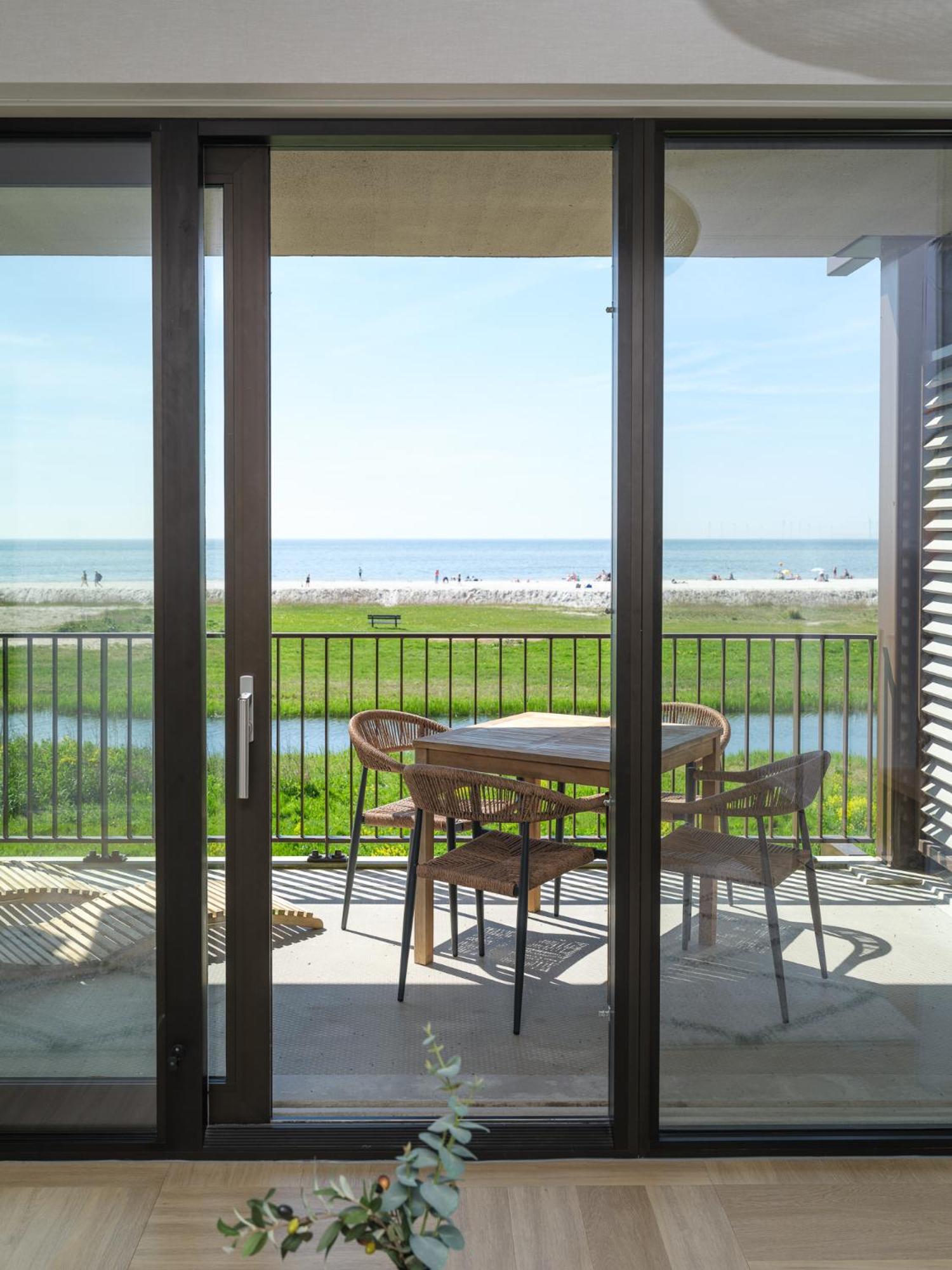 Marinapark Beach Resort Soal วอร์คุม ภายนอก รูปภาพ