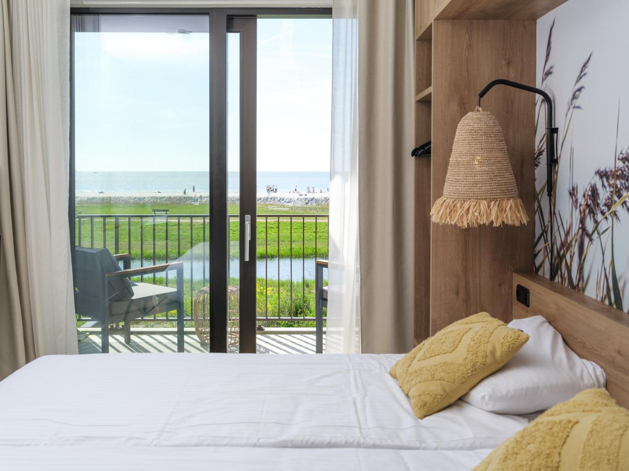 Marinapark Beach Resort Soal วอร์คุม ภายนอก รูปภาพ